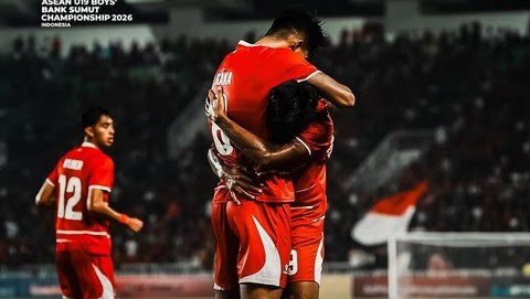 Timnas Indonesia U-19 pimpin klasemen Grup A Piala AFF U-19 2026 usai menggulung Myanmar  dengan skor 3-0.   