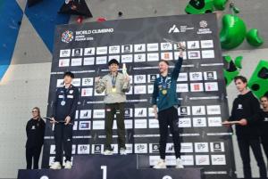 Raih Medali Emas Nomor Lead di World Climbing Series Praha 2026, Tri Ramadani  Harumkan  Bangsa