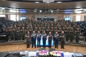 Pasis Seskoau A-64 TP 2026 Terima Pembekalan Kasal tentang Kepemimpinan Strategis