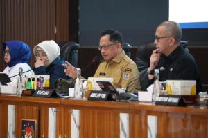Apresiasi Inflasi Nasional Relatif Terkendali, Mendagri Minta Monitor Perkembangan Harga Minyak Goreng