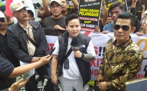 Massa Desak Imigrasi Usut Dugaan Penyalahgunaan Dana Kitas Investor, Beri Tenggat 7 Hari