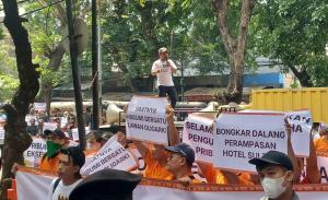 Gelar Demo di PN Jakpus, Koalisi Sipil Pembela Pengusaha Pribumi Siap Hadang Eksekusi Hotel Sultan