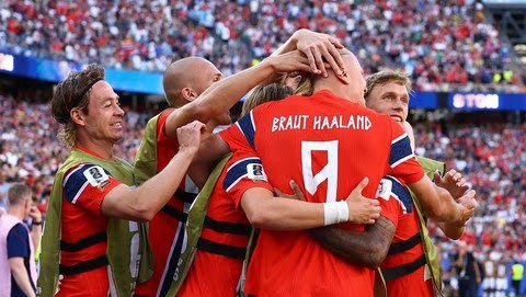 Timnas  Norwegia lolos ke fase gugur setelah menang melawan Senegal pada matchday kedua Grup I Piala Dunia 2026.  