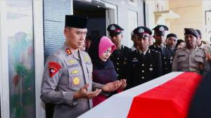 Berusaha Menyelamatkan Nyawa Pelajar, Inilah Kronologi Polisi dan Prajurit TNI AU Gugur Diterjang Ombak di Pantai Ngursoin