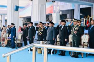 Panglima TNI Hadiri Peringatan HUT Ke-80 Bhayangkara, Perkuat Sinergi TNI-Polri