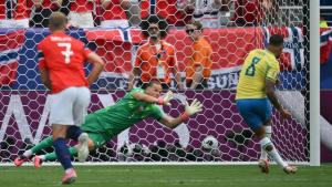 Babak Pertama Brasil Vs Norwegia 0-0:  Selecao  Gagal Penalti,  Minim Penguasaan Bola