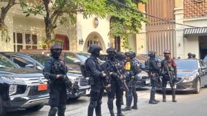 Pasca Pengeledahan Cafe De Clan, Istana Buka Suara Soal Penangangan Kasus Korupsi oleh Polri