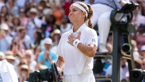 Wimbledon 2026 mencatatkan sejarah baru ketika Karolina Muchova melangkah final  berhadapan dengan Linda Noskova.   