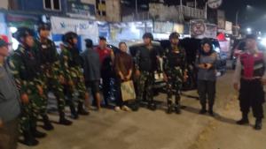 Patroli Maung Koramil 03/Sukmajaya dan Polsek Sukmajaya Bersama Komponen Pendukung Ciptakan Situasi Kamtibmas yang Kondusif