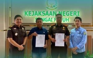 Kejari Sungai Penuh dan PTPN IV Perkuat Sinergi Amankan Aset Negara di Kayu Aro