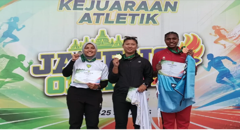 Turnamen lempar lembing putri pada kejuaraan atletik Jateng Open 2026 mencatatkan rekor nasional (rekornas) baru. Pada trunamen ini, Atinna Nurkamila Intan Bahtiar memecahkan rekor setelah mencatat jauh lemparan 52,69 meter.