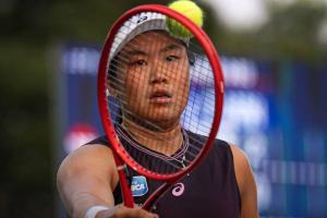 Petenis Rusia Anna Kalinskaya Singkirkan Janice Tjen di Babak 16 Besar DC Open