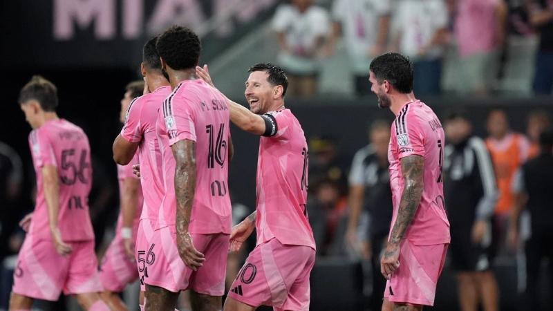 Inter Miami sukses menghajar Atletico San Luis dengan skor telak 4-2 pada ajang Leagues Cup 2026 yang berlangsung di Chase Stadium, Kamis (6/8/2026) pagi WIB.