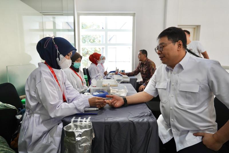 Bersama Dalam Semangat Kemerdekaan, Mandiri Donor Darah Kembali Hadir Dukung Ketersediaan Darah Nasional