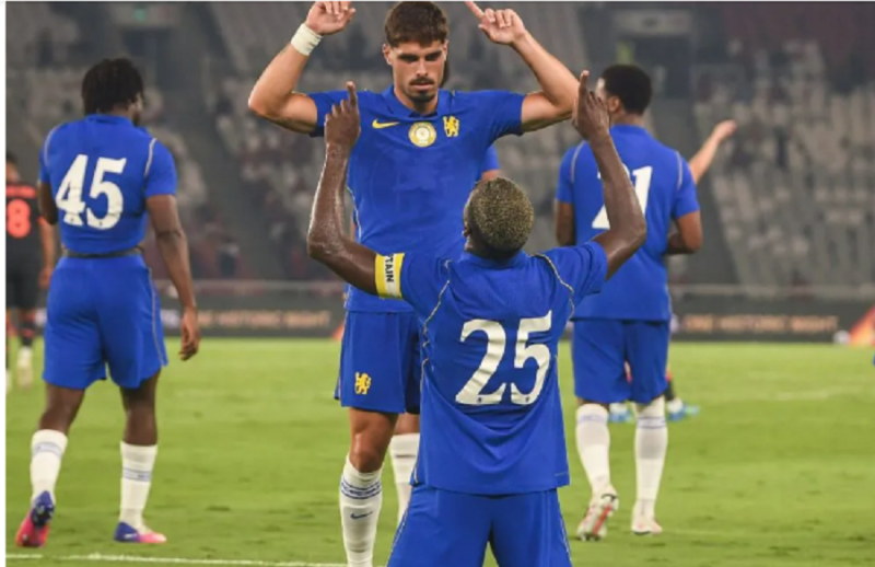  Duel persahabatan Chelsea kontra AC Milan di Stadion Utama Gelora Bung Karno (SUGBK), Jakarta, Sabtu (8/8) berlangsung seru.