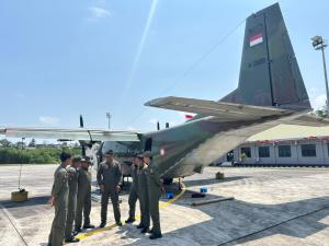 TNI AU Kerahkan Tiga Pesawat Casa NC-212 ke Kalimantan, Dukung OMC Atas Karhutla