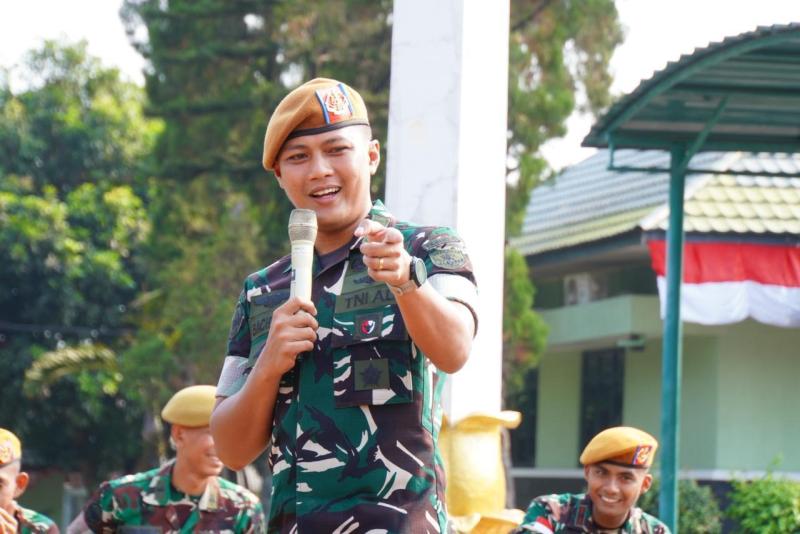Danyon Arhanud 10/ABC Gelar Jam Komandan: Tegaskan Bijak Medsos, Dorong Prestasi, dan Waspada Bangsit Jakarta