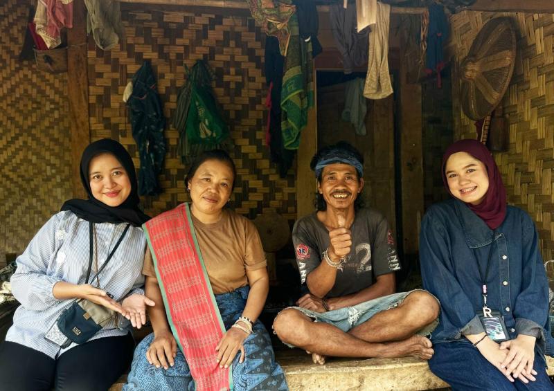 Tak Takut Tembus Hutan Baduy, PNM Buka Akses Modal untuk Tiga Perempuan