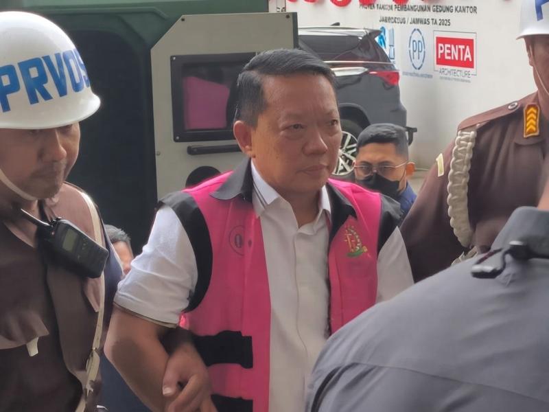Kasus TPPU Febrie Makin Melebar, Kejagung Periksa Transaksi Perbankan dan Sita Dokumen Baru