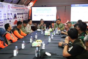 BNPB Alihkan Penerimaan Bantuan Penanganan Gempa NTT dari Halim Perdanakusuma ke Gudang Logistik dan Peralatan BNPB di Jatiasih Bekasi