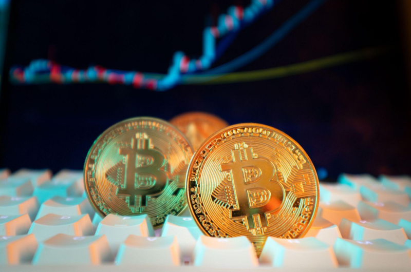 Pengamat Bitcoin Soroti Divergensi Terbesar BTC terhadap Pasar Saham dalam Hampir Satu Dekade