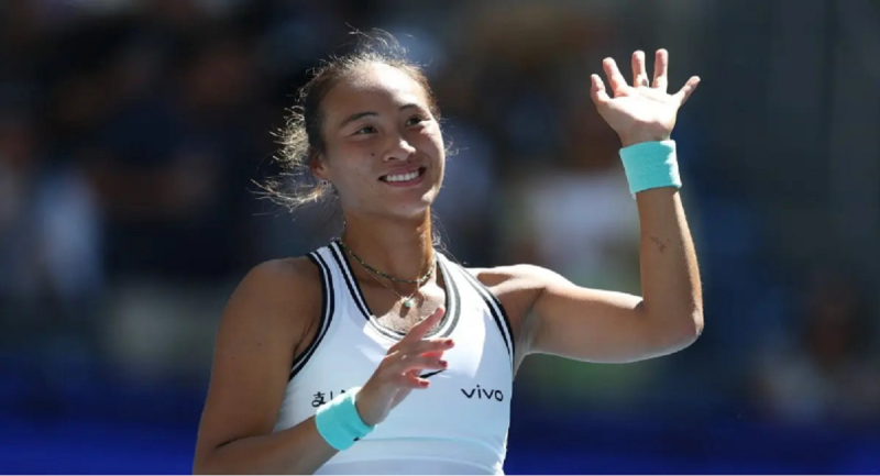 Mental Baja Zheng Qinwen di US Open, Comeback dan Singkirkan Swiatek Meski Tertinggal 0-5         