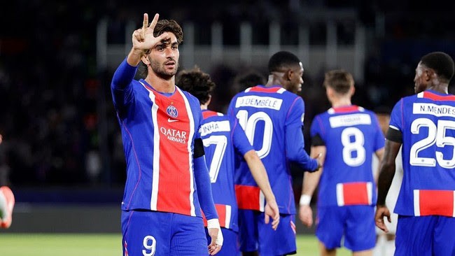 Bantai Slovan Bratislava 6-1, Hat-trick Ferran Bawa PSG ke Puncak Klasemen Liga Champions