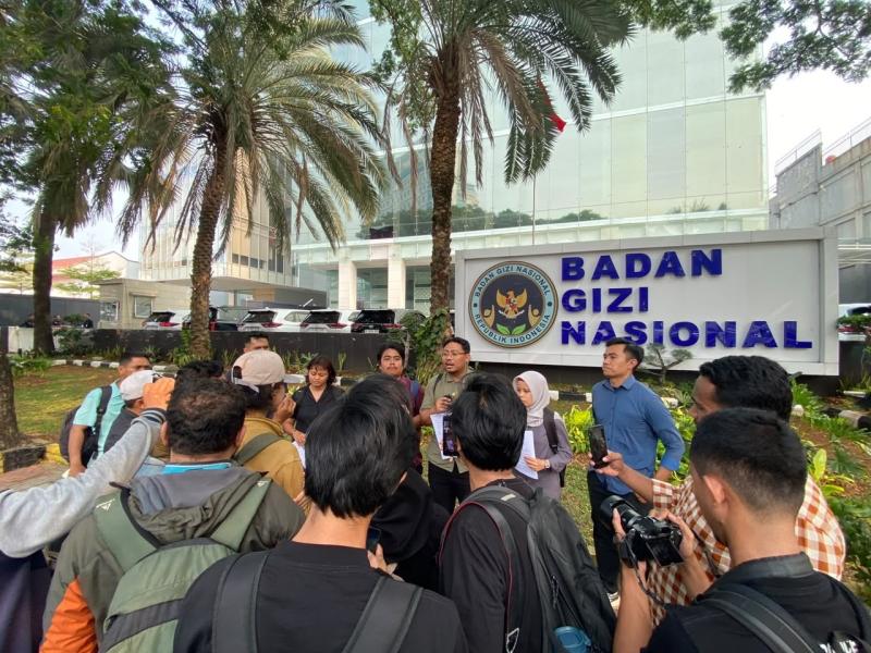Masyarakat Sipil Somasi Presiden, Menkeu, Kepala BGN, dan Ketua DPR RI Terkait Penyelenggaraan Program MBG