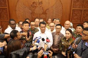Mentan Amran Gaspol Bioetanol: 2 Juta Hektare Tebu, Singkong, Jagung untuk Kemandirian Energi