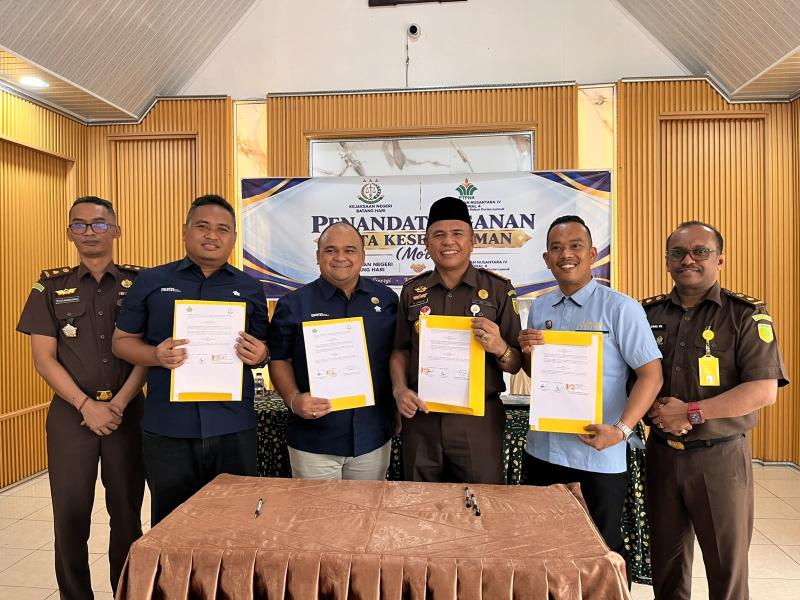 Harmoni Hukum dan Perkebunan! PTPN IV Regional IV Mantapkan Sinergi lewat MOU bersama Kejaksaan Negeri Batanghari