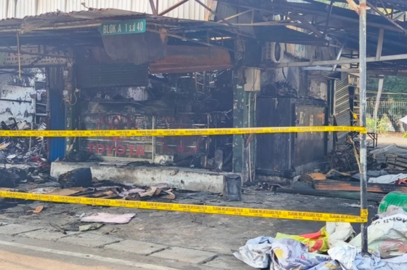 Sparepart hingga Oli Ikut Terbakar, Ini Kata Polisi soal Penyebab Kebakaran Pasar Mobil Kemayoran