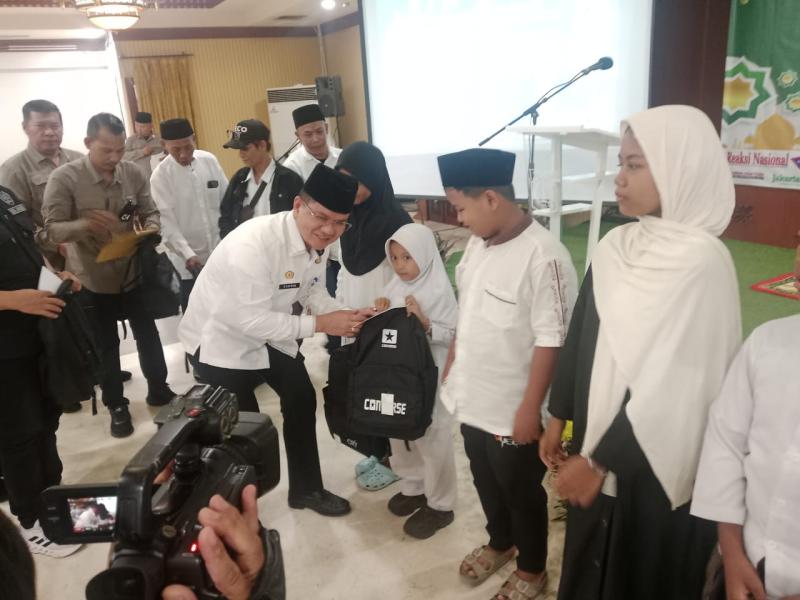Peringati Maulid Nabi Muhammad SAW PWI Pokja Walikota Jakarta Selatan Santunan 30 Anak Yatim