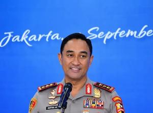 
                                       Di Balik Seragam Kapolri Suyudi Ario Seto: Sosok Muslim yang Dekat dengan Tokoh Lintas Agama