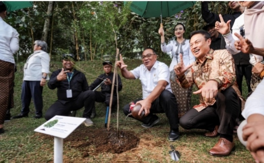 Ekowisata Jadi Mesin Ekonomi, Menteri LH Tekankan Kelestarian Alam
