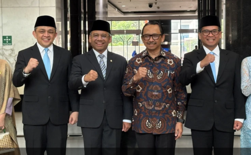 Wakil Menteri Keuangan Luky Alfirman, Menkeu Suahasil Nazara, Wakil Menteri Keuangan Juda Agung dan Nurkholisoh Ibnu Aman di Gedung Kementerian Keuangan, Kamis (1/10/2026).
