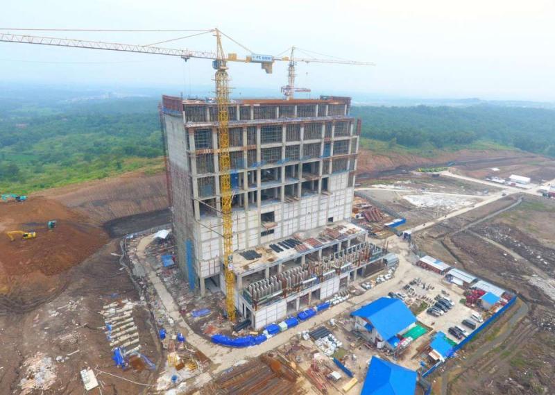 Pembangunan Data Center. (Foto:insight.kontan.co.id/)