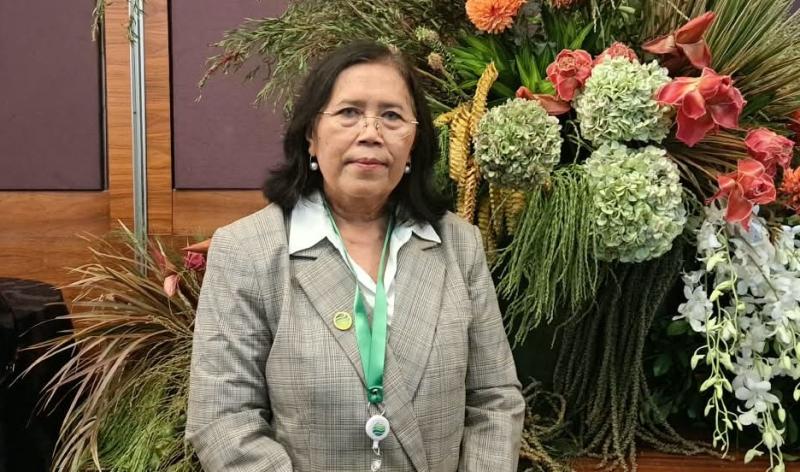 Guru Besar Institut Teknologi Bandung (ITB) Prof. Ir. Puji Lestari, Ph.D saat ditemui awak media usai usai memaparkan hasil penelitian dalam panel diskusi bertajuk Clean Air for Greater Jakarta: From Evidence to Investment and Action pada Indonesia International Sustainability Forum (IISF) 2026 di Jakarta, Rabu (7/10/2026). Rikard Djegadut/Indonews.id