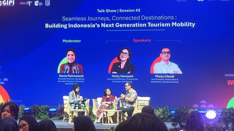 Lompatan Pariwisata Indonesia: 1,2 Miliar Perjalanan, Pesawat dan Kereta Jadi Salah Satu Kunci Pengalaman Wisata