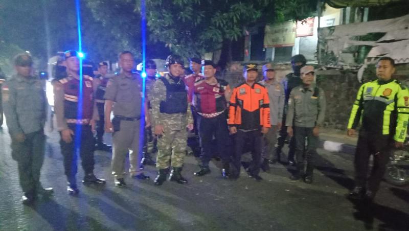 Patroli Gabungan TNI-Polri di Depok, Koramil 03/Sukmajaya Sisir Titik Rawan Kamtibmas