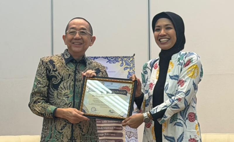 Makin Terkoneksi, Makin Kesepian? paradoks Generasi Digital 