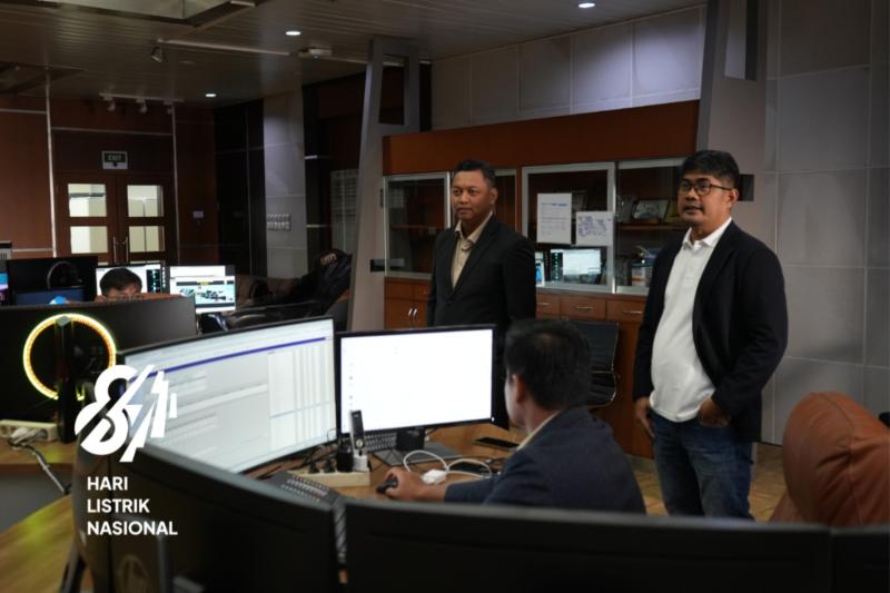PLN UIP2B JAMALI Perkuat Kesiapan Sistem Kelistrikan Jawa Bali Hadapi Pertumbuhan Pembangkit EBT Tenaga Surya