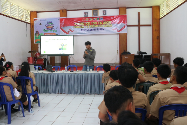Beri Wawasan dan Ilmu Tentang Hukum Bagi Siswa Siswi SMA Swasta Penabur Berkat Mentawai, Satgas TMMD Ke 130 lakukan Penyuluhan Hukum