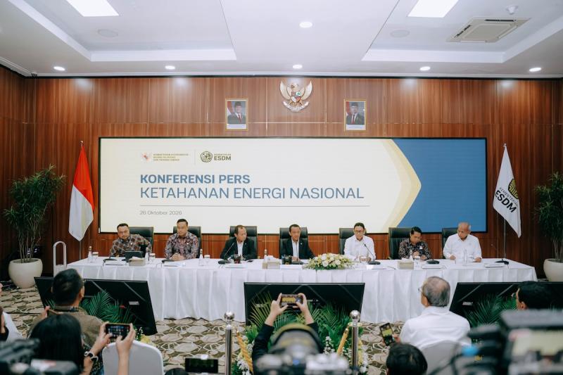 Konferensi pers tentang ketahanan energi nasional, Senin (26/10/2026). (Foto: Humas Kementerian ESDM)