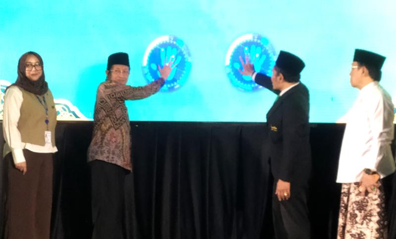 Buka IES, Menag: Masjid Harus Jadi Pusat Pemberdayaan Ekonomi Umat